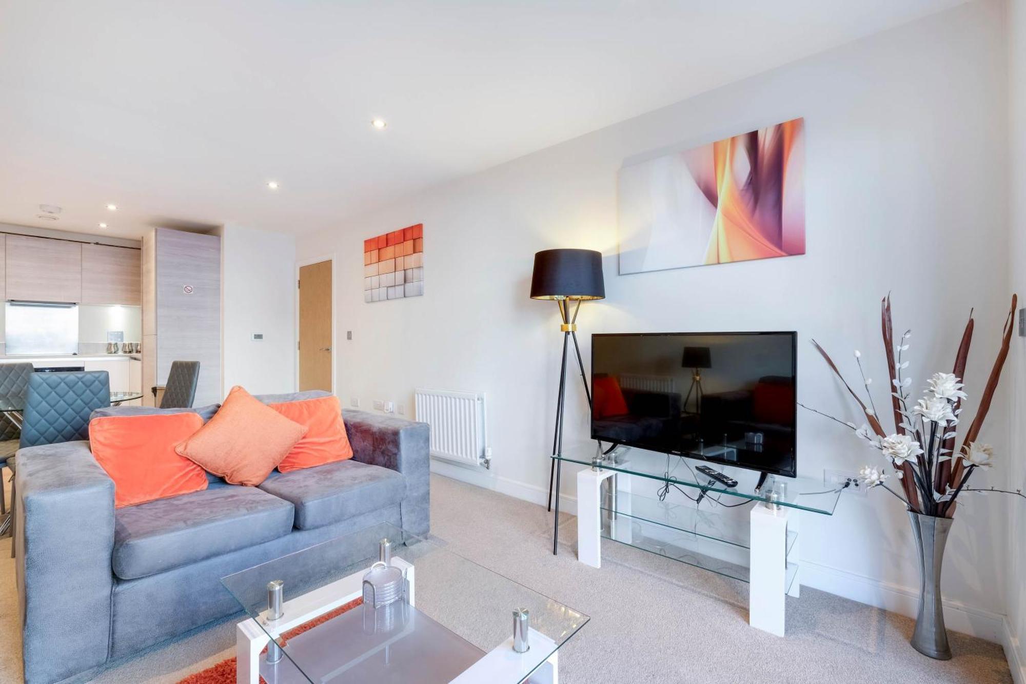 Alder House Serviced Apartment Maidenhead By 360Stays 외부 사진