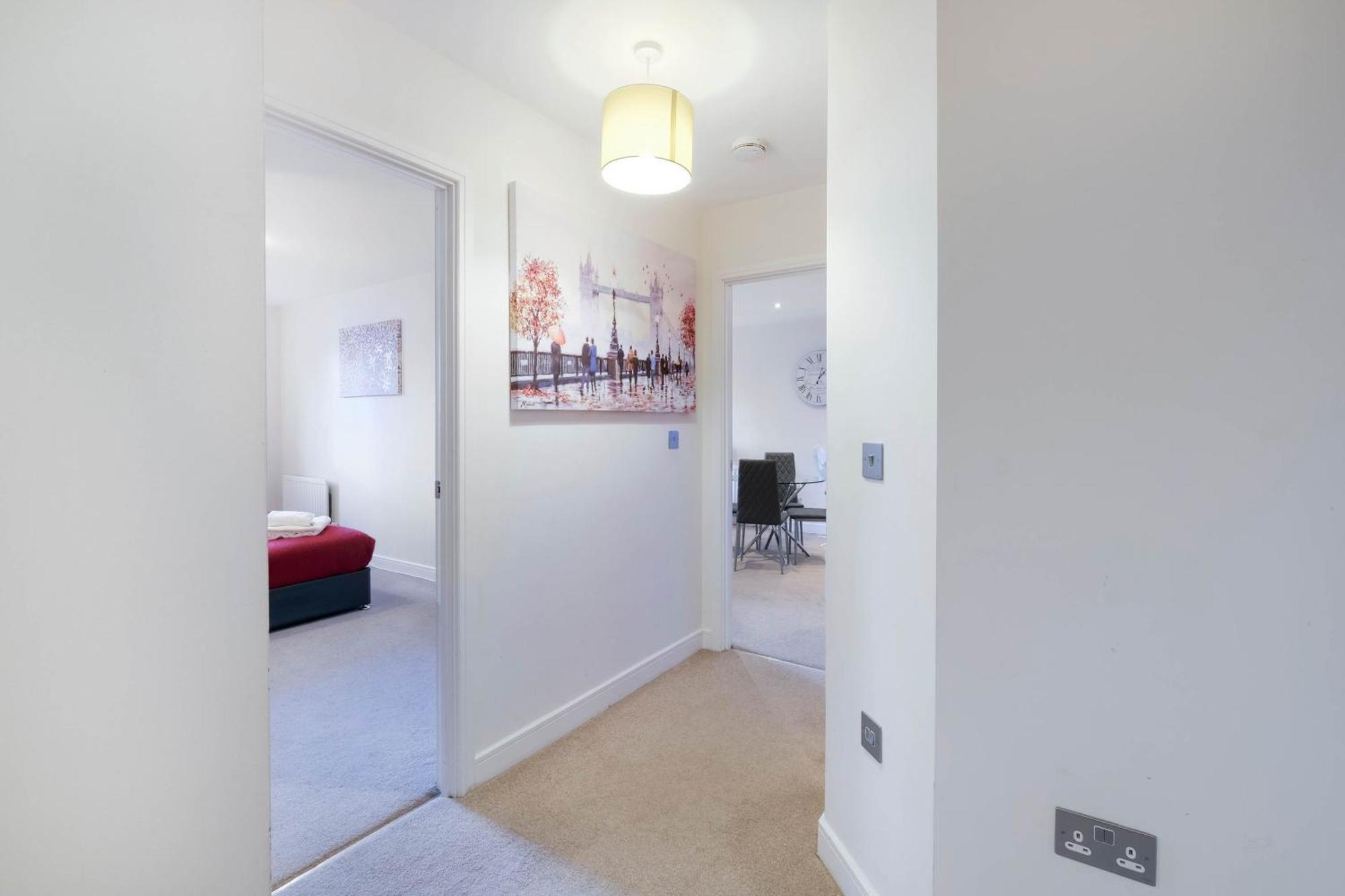 Alder House Serviced Apartment Maidenhead By 360Stays 외부 사진