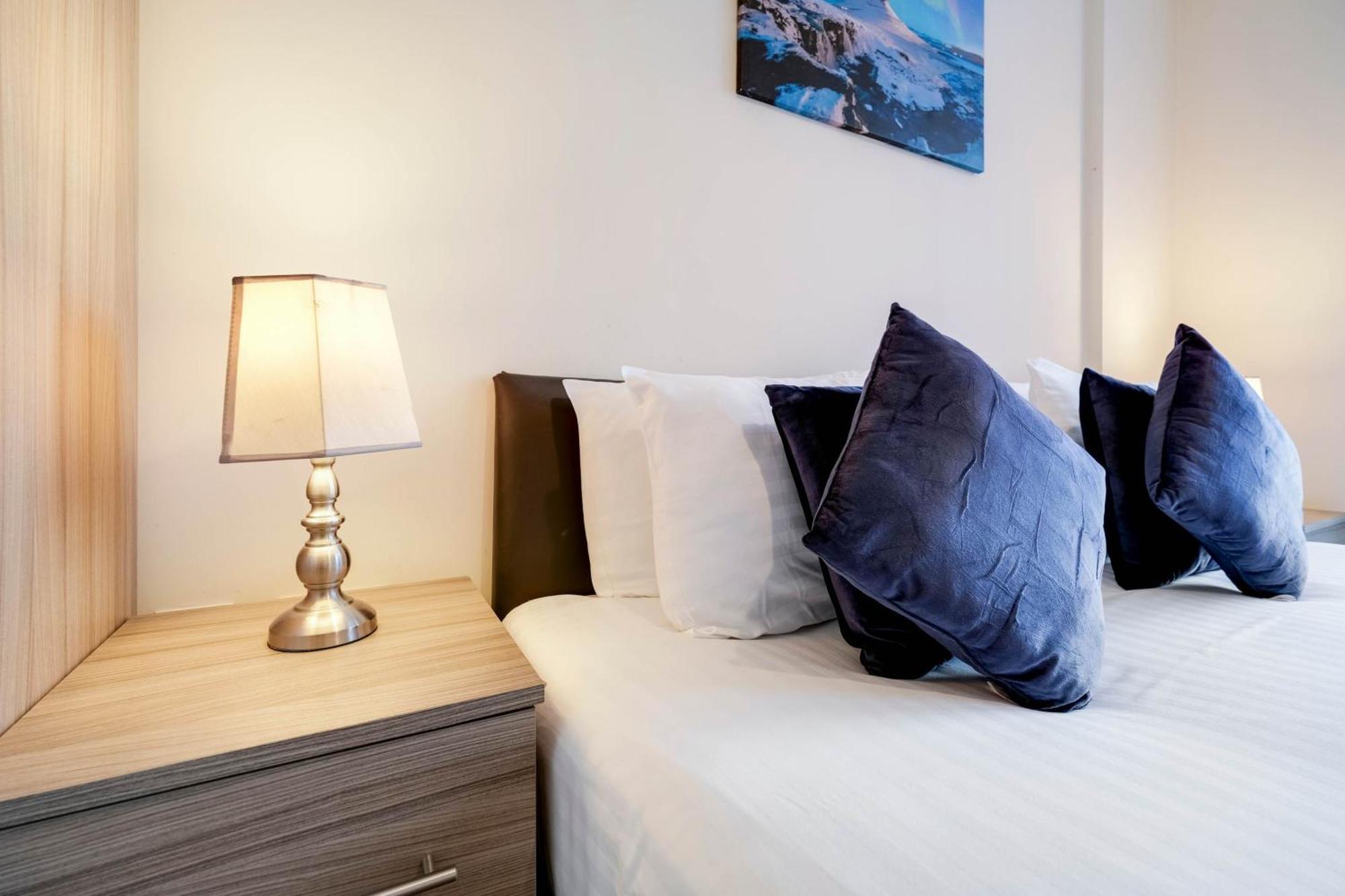 Alder House Serviced Apartment Maidenhead By 360Stays 외부 사진
